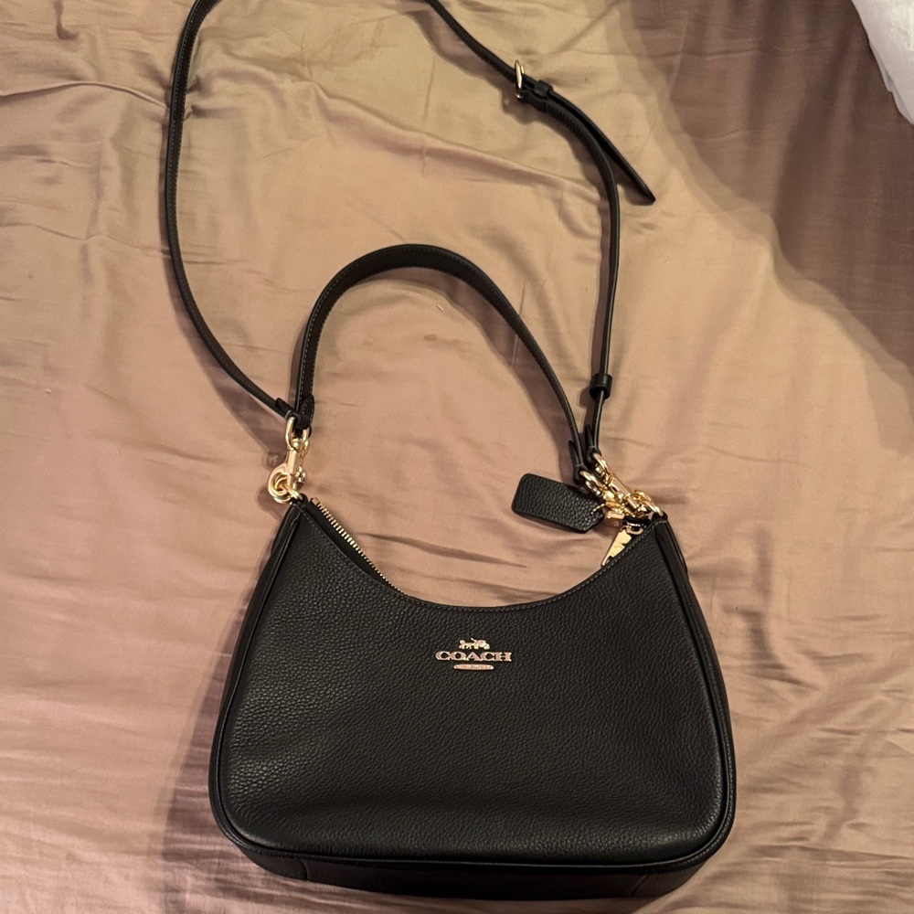 Coach Black Leather Shoulder Bag
